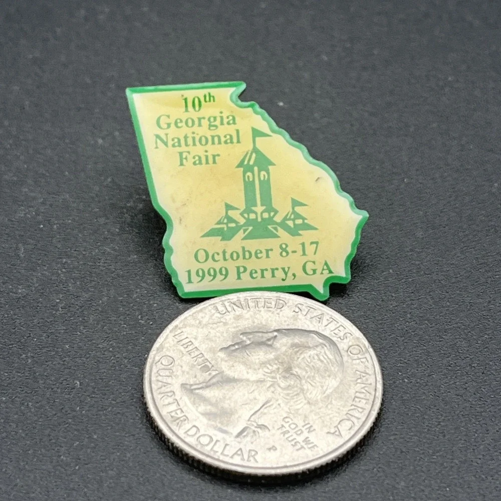 1999 Georgia National Fair Perry Georgia Lapel Hat Pin‎